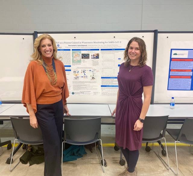 Sara and Laura at poster presentation.